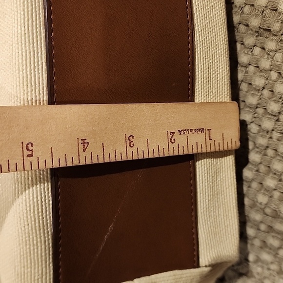 Fossil top handle canvas bag with leather handles - Picture 8 of 9
